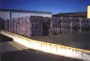 Size reduction of bales of PET Plastic made with T60