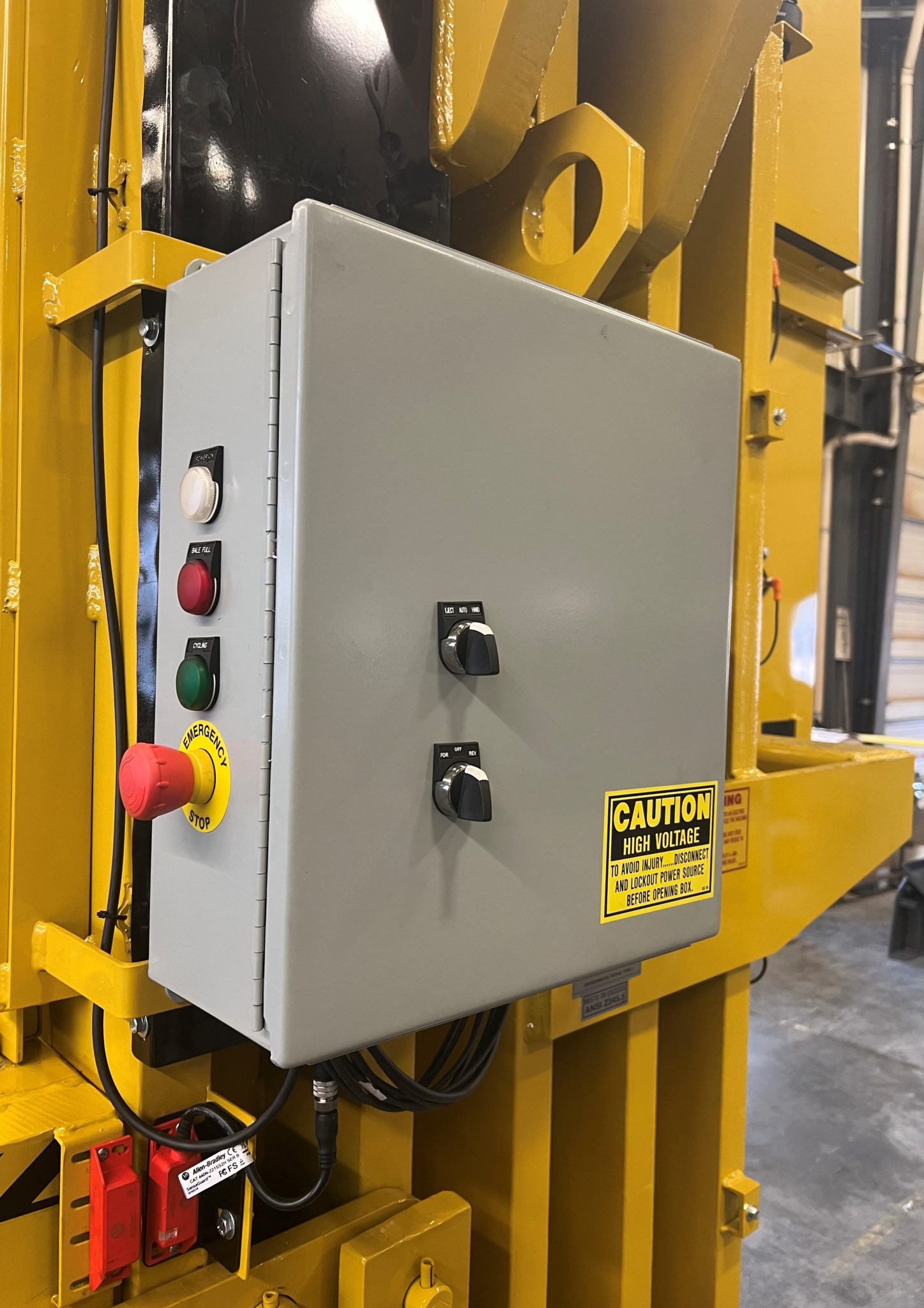 Understanding Single & Three Phase Vertical Balers Harmony