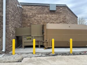 2 yard warehouse trash compactor with 30 yard container